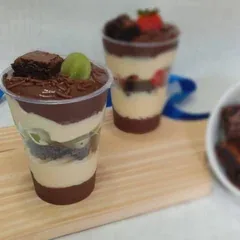 Copo Duo Brownie com Uvas